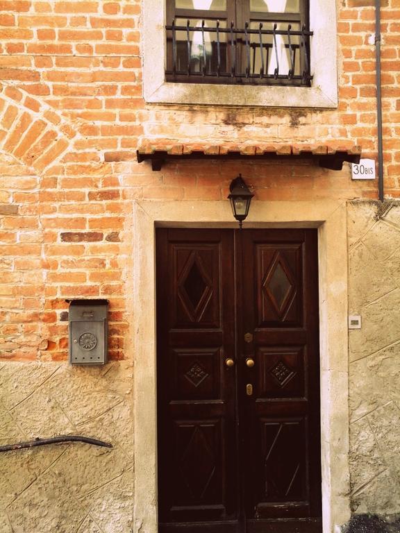 Bed and Breakfast Il Cortiletto Dei Capperi Gassino Torinese Exterior foto